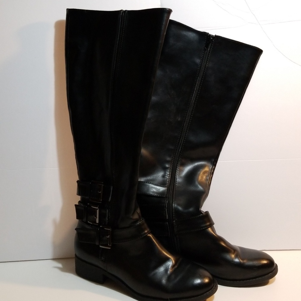 Black Boots